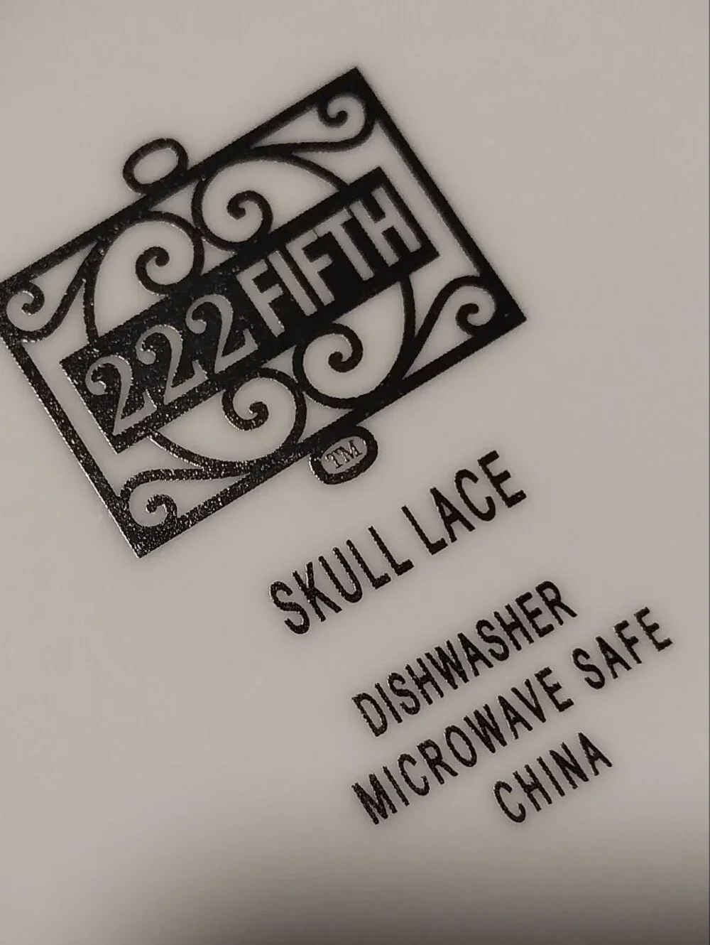 222 Fifth Discontinued Skull Lace White & Black Porcelain Bowls ( Set of 2)